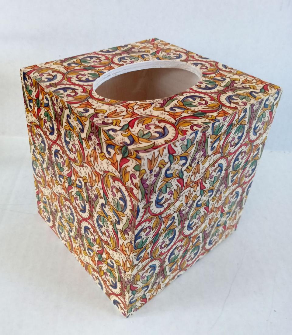 Beautiful Decoupage Wood Tissue Box Cover With Bottom Jewel Tone Flourish Kartos Italy Paper