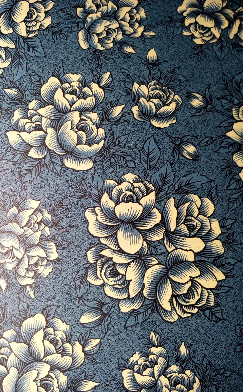 Decoupage Wood Tissue Box Cover With Bottom Italian Decorative Paper Carta Varese Blue Roses