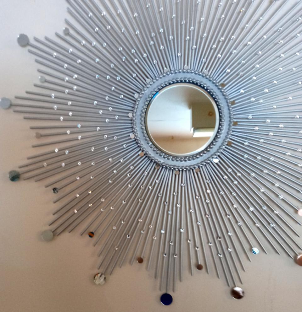 Beautiful Handmade Silver 30" Glam Sunburst Mirror, Starburst mirror, Wall Mirror, Sun Mirror
